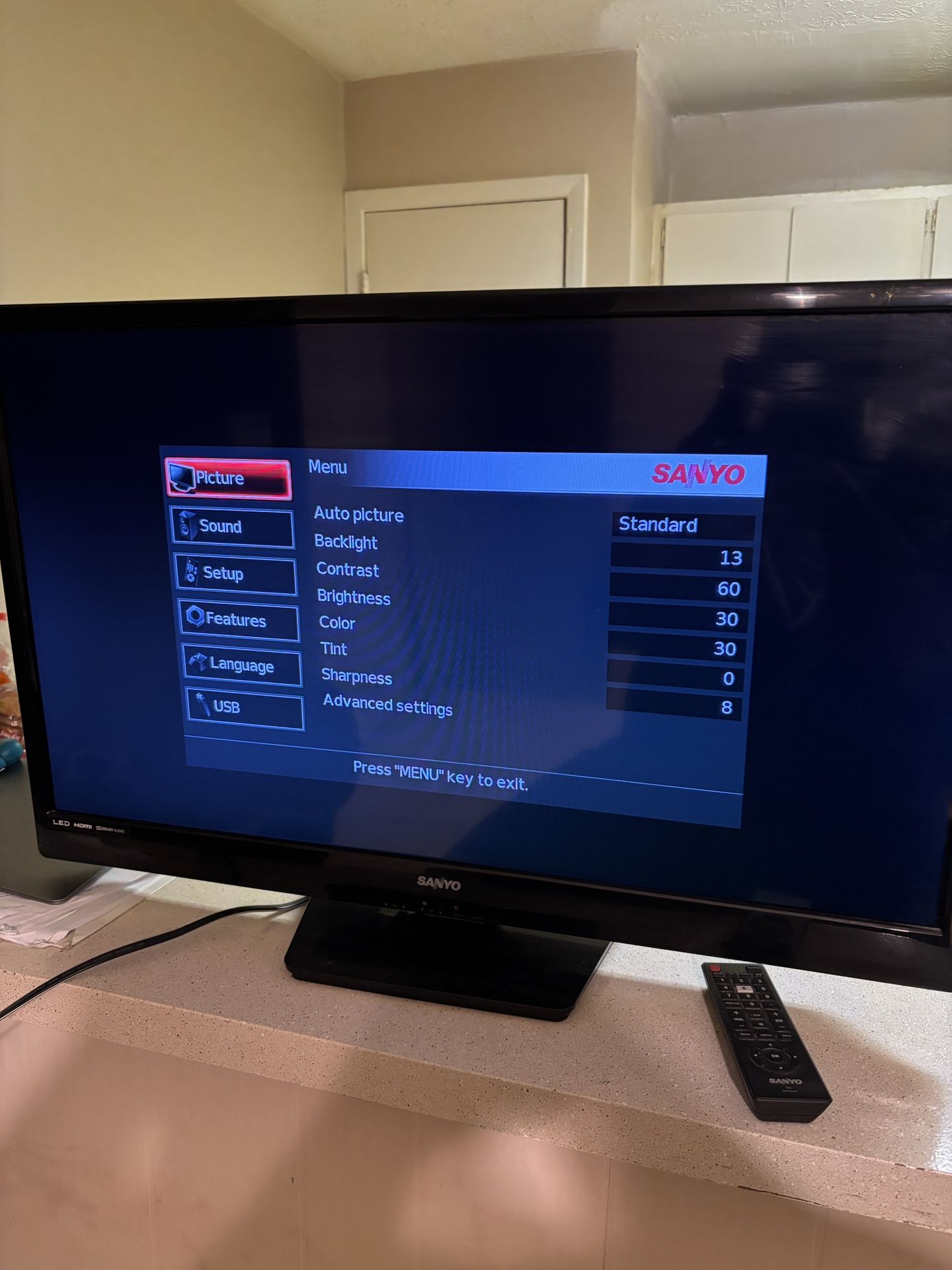 32 Inch Sanyo Class HD LED TV