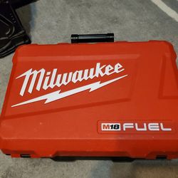 Milwaukee Case