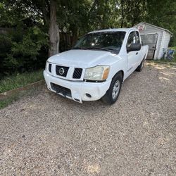 Nissan Titan