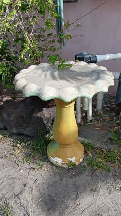 Concrete Birdbath