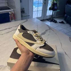 Travis Scott x Air Jordan 1 Retro Low OG 'Reverse Mocha'