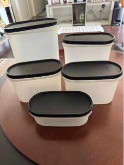Tupperware Modular Mates Oval Set of 5 with Black Lids