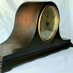Antique Electric Mantel Clock

