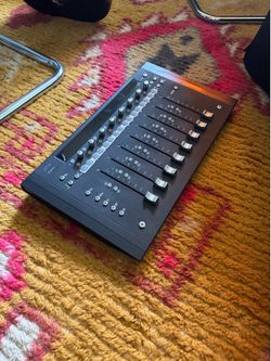 AVID Artist Mix Control Surface – 8 Motorized Faders – $100 OBO