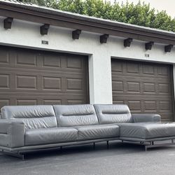 🛋️ Sofa/Couch Sectional - Leather - Natuzzi - Like New - Delivery Available 🚛