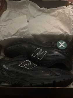Shoes- New balance