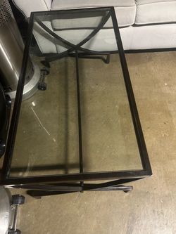 20 inch by 40 inch center piece living room glass