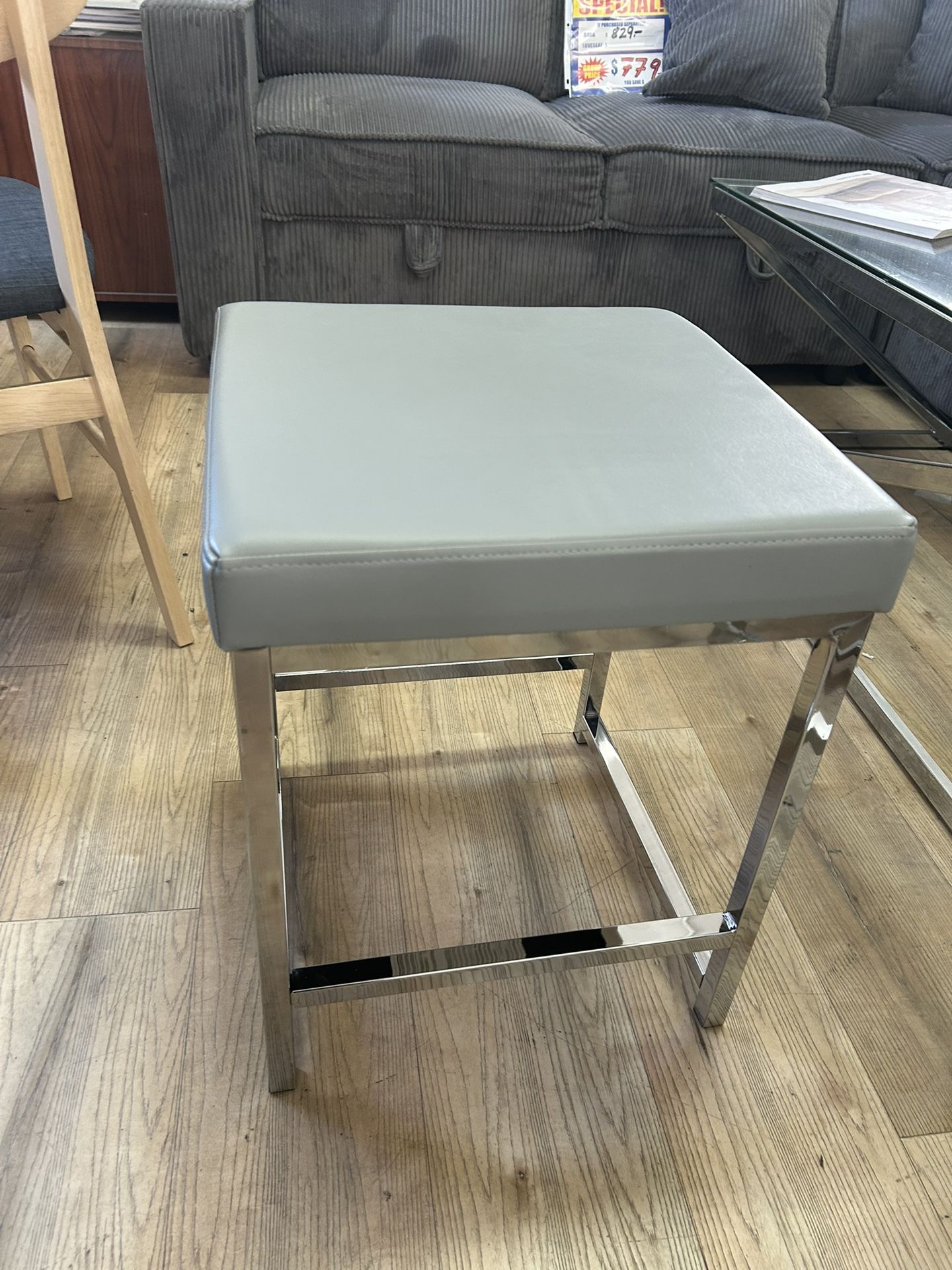Light Gray Metal Vanity Stool 