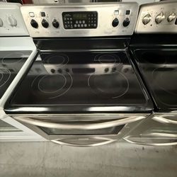 Frigidaire Stove ( Cocina Estufa )