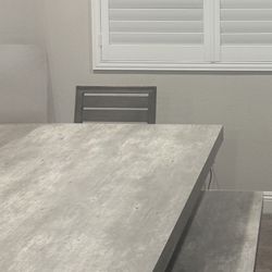 Dining Room Table and Bench (no Chairs)