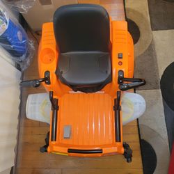 Kids 12V Ride On Tractor Toy