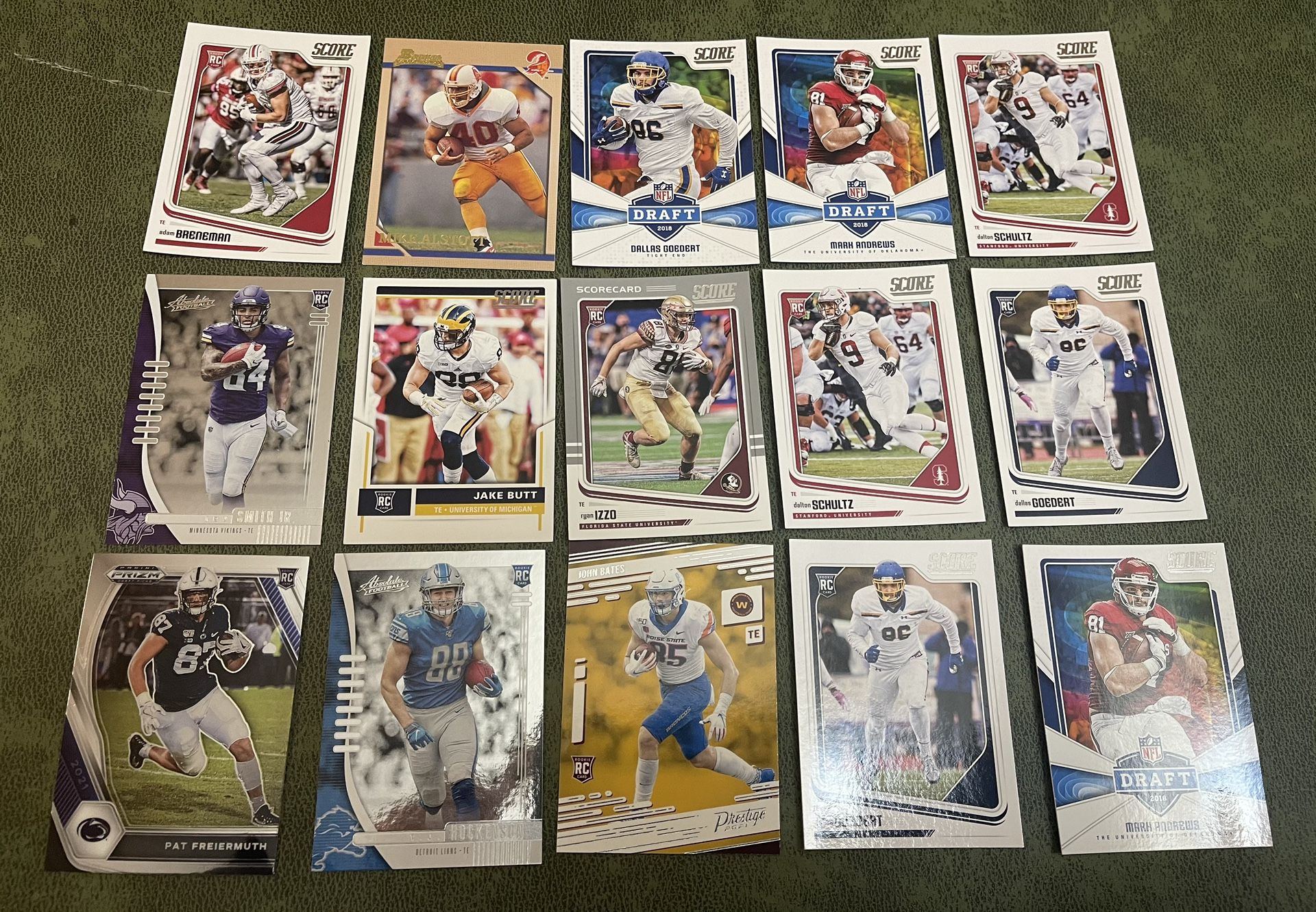 Lot of 15 NFL TE Rookie Card Lot-Alstott-Goedert-Andrews-More
