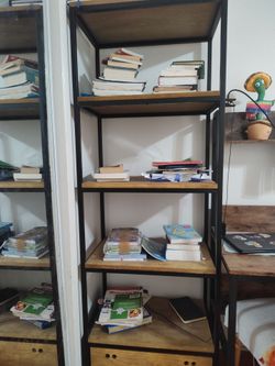Book shelf