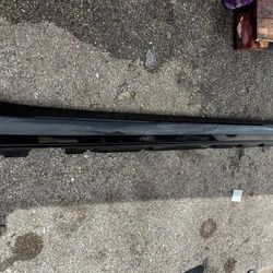 2010-2015 MERCEDES BENZ GLK350 GLK 350 RIGHT SIDE MOLDING TRIM OEM