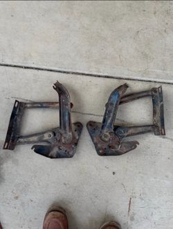 67-72 c10 hood hinges