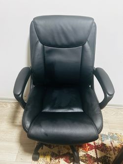 Desk chair