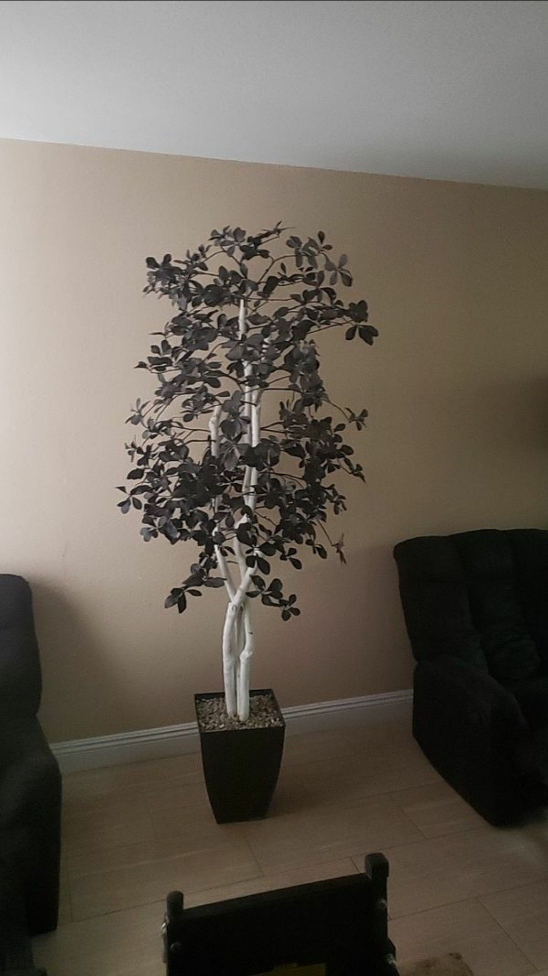 Artificial floor plant tree