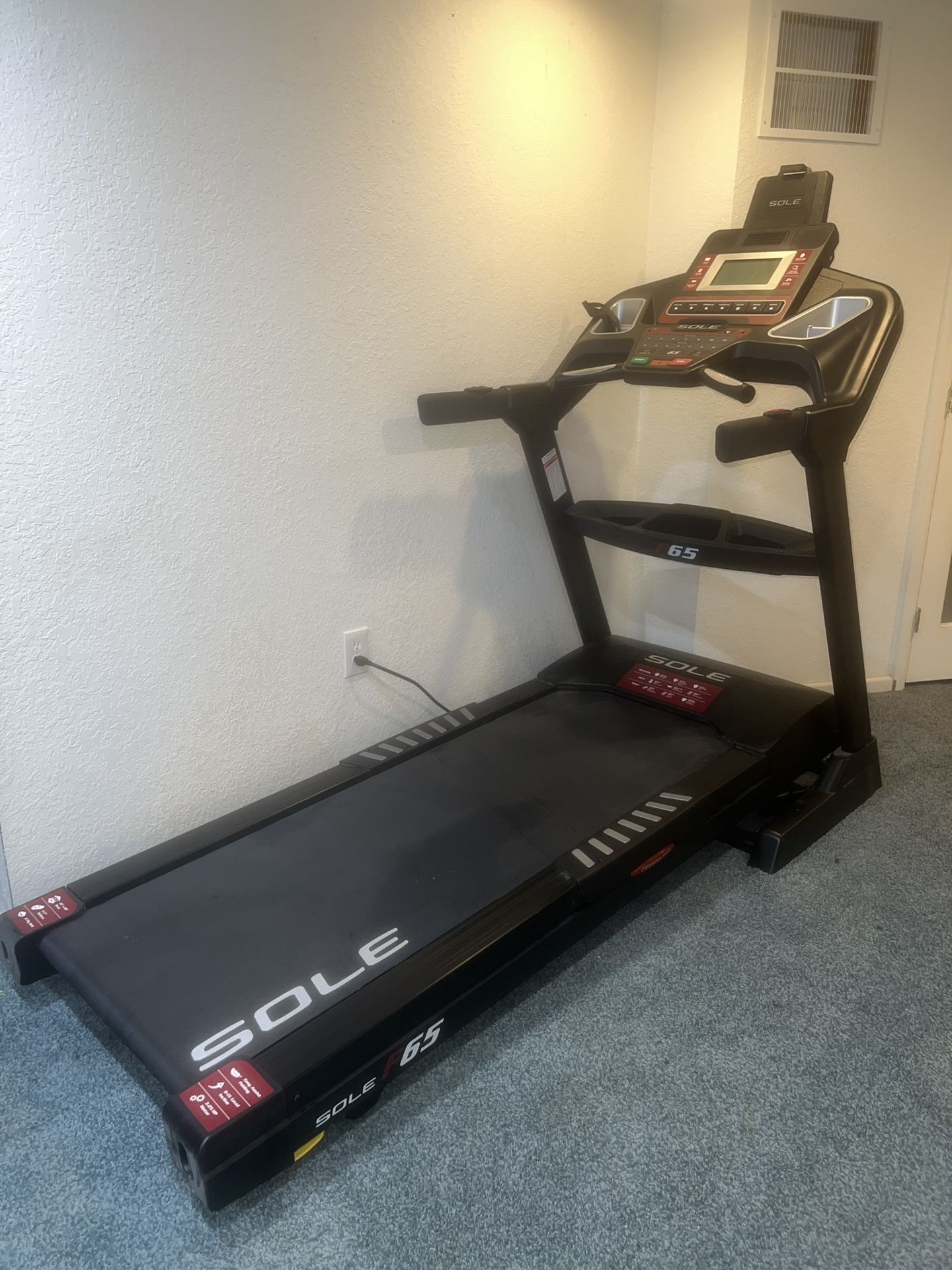 Sole fitness F65 treadmill