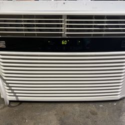 Air Conditioner 5200BTU