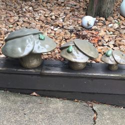 Ceramic FROGS 🐸 on MUSHROOMS 🍄