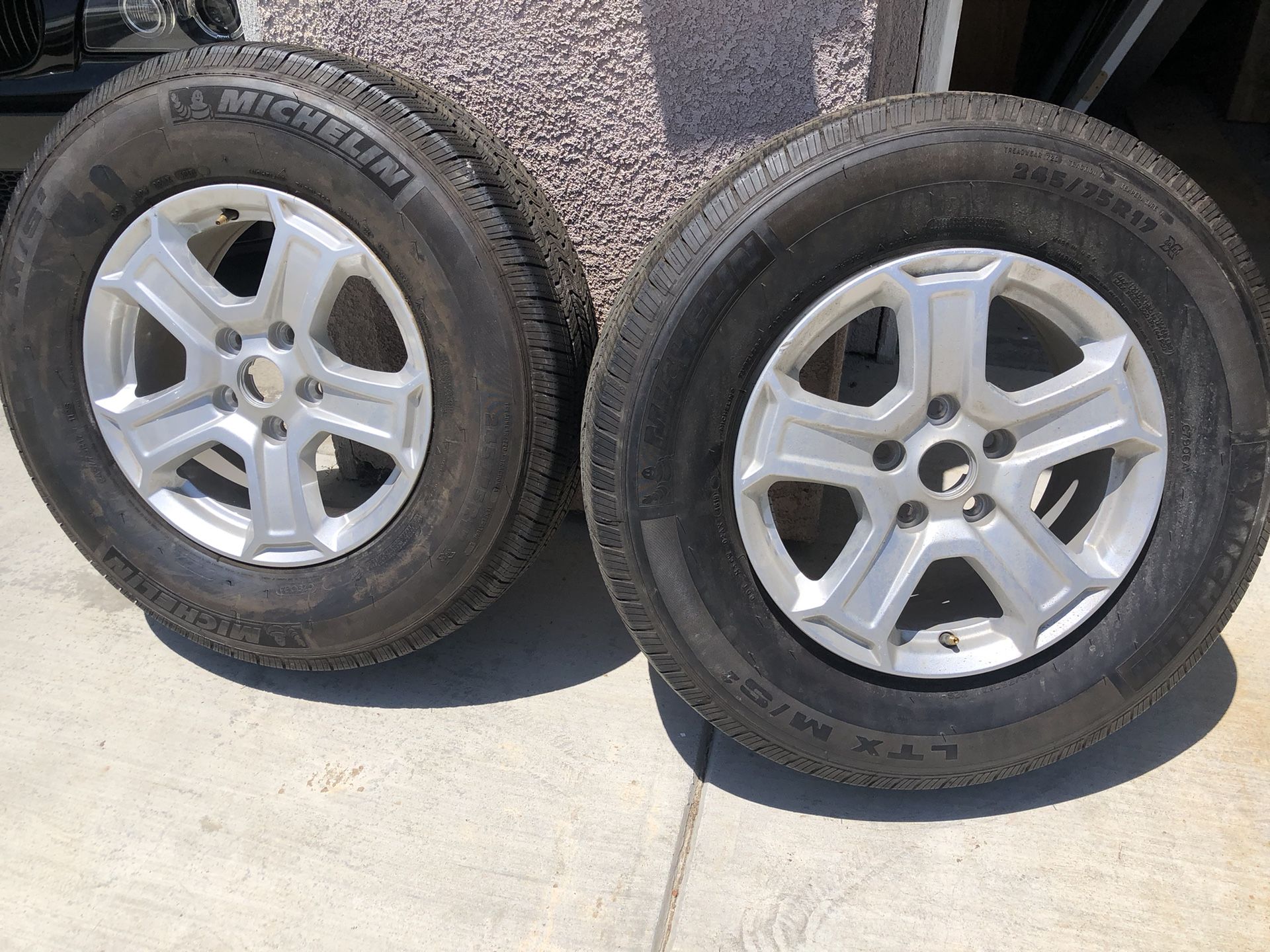 Brand New Michelin LTX M/S  245/75/17 Tires $100