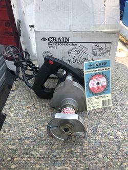 Crain Toe Kick Saw