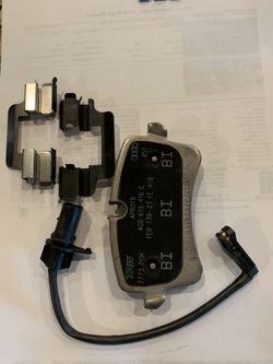 OEM Brake pads for 2012-2016 Audi A6 Quattro