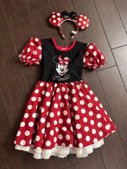 Minnie Mouse costume