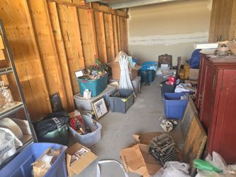 ENTIRE contents of storage unit