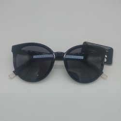 Steve Madden New York Brand Black Oversized Sunglasses 