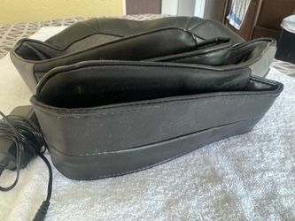 Neck massager