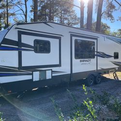 2019 Keystone impact 29v