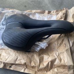 Bike seat - new