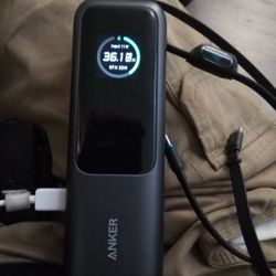 Anker 25k 130w Powebank
