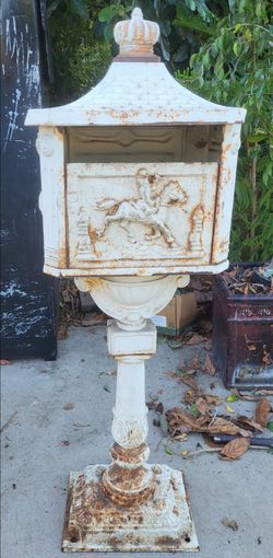 Ornate Cast Iron Pedestal Mailbox