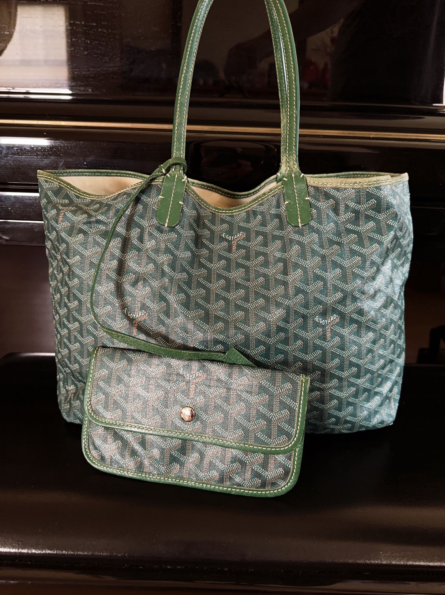 Goyard Messenger Bag Cap-Vert PM Bag Green for Sale in Riverside, CA -  OfferUp