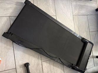 Like new walking pad treadmill with remote