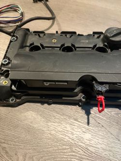 Afternarket Plastic replacement valve cover for mini Cooper