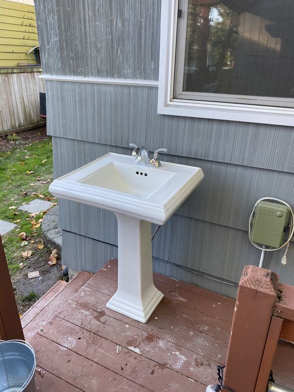 used pedestal sinks for sale