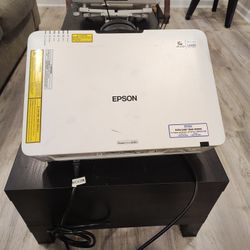Epson Powerlite L400u