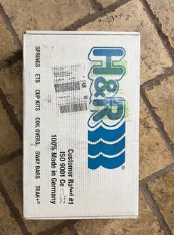 Lowering 1.2” spring new in box for Porsche 911 original price is 650$ . Made in Germany original H&R.  Or best offer 