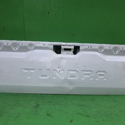 TUNDRA 2023 2024 2025 TAILGATE OEM