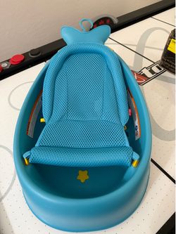 Baby bath tub