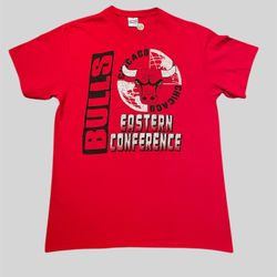 Chicago Bulls Michael Jordan vintage basketball red NBA Junk Food tee Size Medium 