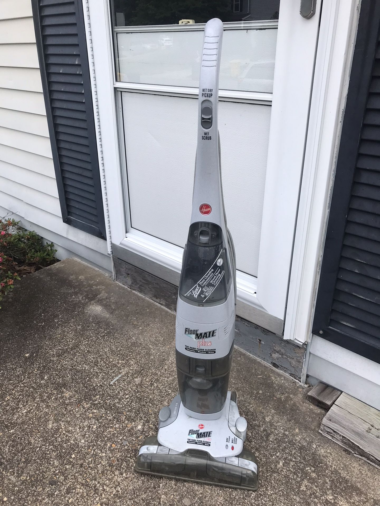 Very Nice Works Great Floor Steam Cleaner Vac Only $50