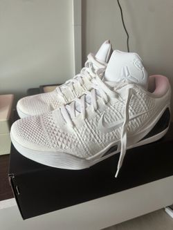 Kobe 9 Protro Halo Sz 8.5