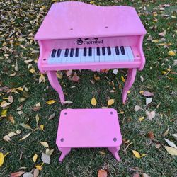 Schoenhut Piano 