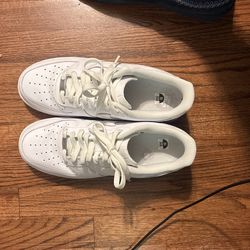 Used Air force 1s size 10