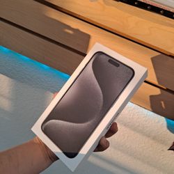 Apple iPhone 15 Pro Max Unlocked 