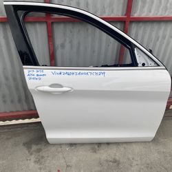 2017-2025 Alfa Romeo Stelvio Right Front Door 